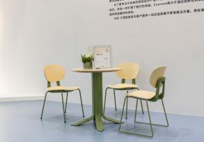 桌椅闪耀广州家博会创新设计摘双奖！开元棋牌app三朗FINN系列餐(图1)