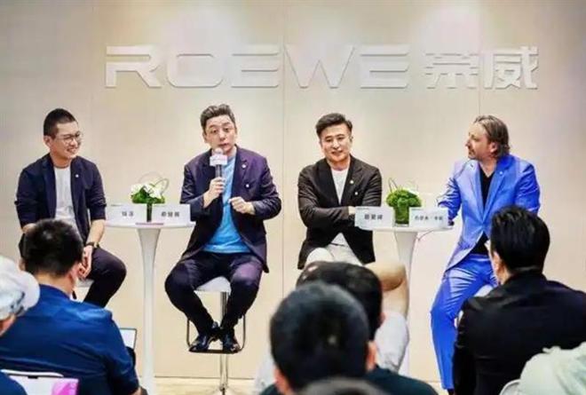 美学与科技的交融打造家庭出行新典范开元棋